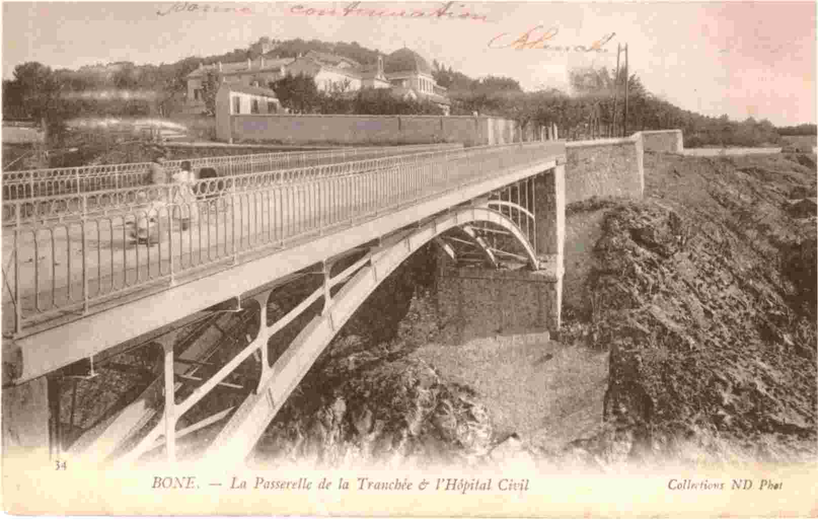 La passerelle de la tranch�e et l'h�pital