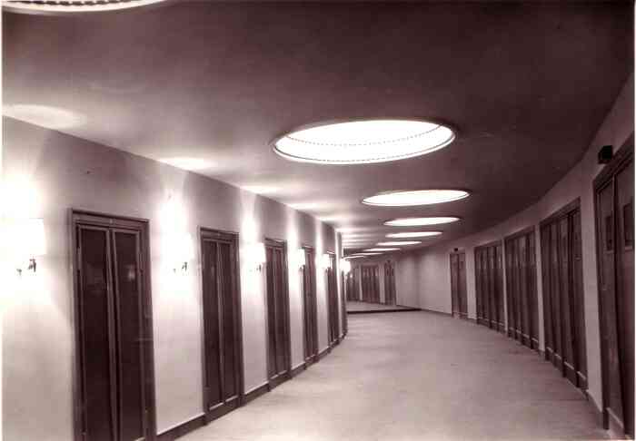 Photo J.M. Canicave