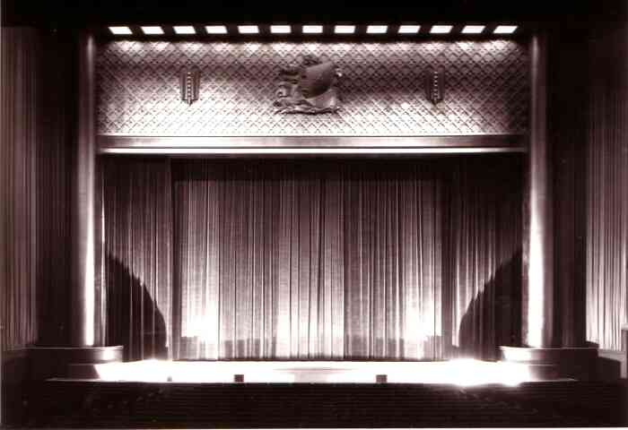 Photo J.M. Canicave
